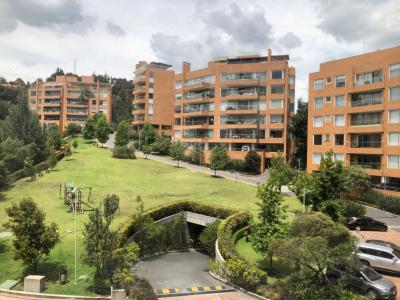 Apartamento En Venta En Bogota En Cerros De Suba (localidad De Suba) V75408, 330 mt2, 4 habitaciones