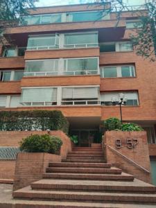 Venta De Apartamento En Bogota, 145 mt2, 3 habitaciones