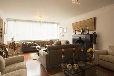Venta De Apartamento En Bogota, 211 mt2, 3 habitaciones