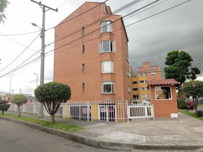 Apartamento En Venta En Bogota En La Patria V8680, 125 mt2, 3 habitaciones