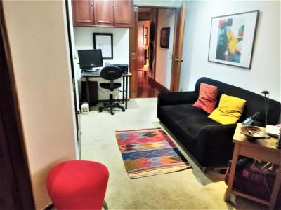 Apartamento En Venta En Bogota En Los Rosales V61747, 209 mt2, 3 habitaciones