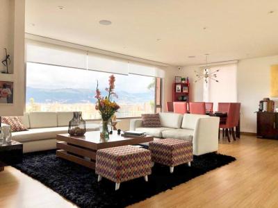 Apartamento En Venta En Bogota En Cerros De Suba (localidad De Suba) V71718, 240 mt2, 3 habitaciones