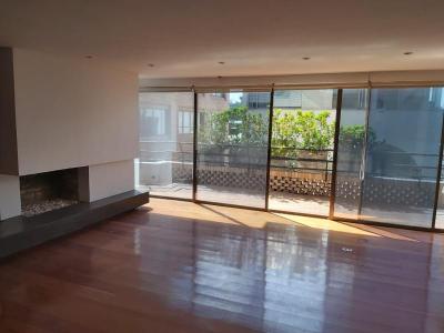 Apartamento En Venta En Bogota V30931, 200 mt2, 3 habitaciones