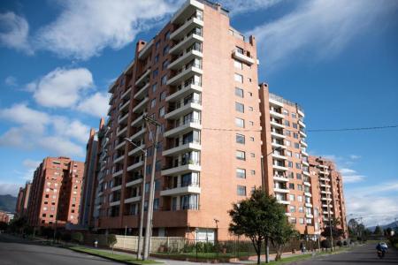 Apartamento En Venta En Bogota En Cerros De Suba (localidad De Suba) V31611, 93 mt2, 3 habitaciones