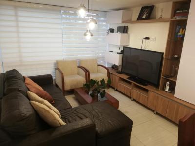 Apartamento En Venta En Bogota En Mirandela V32816, 74 mt2, 3 habitaciones