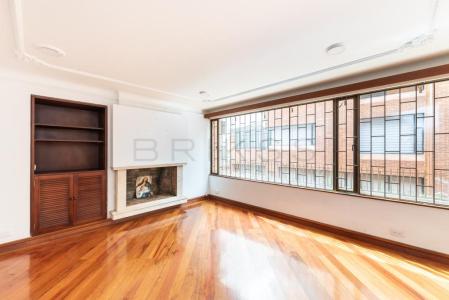 Apartamento En Venta En Bogota En El Chico V36188, 165 mt2, 3 habitaciones