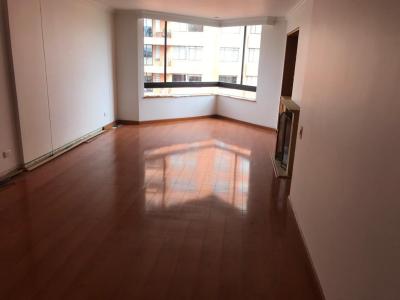 Apartamento En Venta En Bogota En Colina Campestre I Y Ii  Etapa V74972, 114 mt2, 3 habitaciones