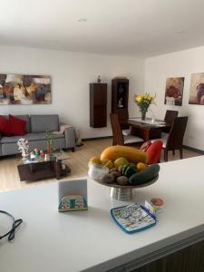 Apartamento En Venta En Bogota En Santa Barbara Oriental Usaquen V75619, 90 mt2, 2 habitaciones