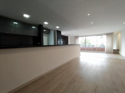 Apartamento En Venta En Bogota En Los Rosales V143966, 200 mt2, 3 habitaciones