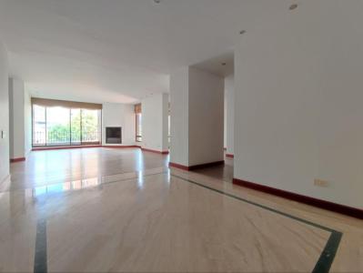 Apartamento En Venta En Bogota En El Nogal V143977, 226 mt2, 3 habitaciones