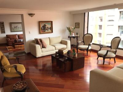 Apartamento En Venta En Bogota V152875, 220 mt2, 3 habitaciones