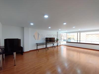 Apartamento En Venta En Bogota En Santa Barbara Central Usaquen V155476, 124 mt2, 2 habitaciones