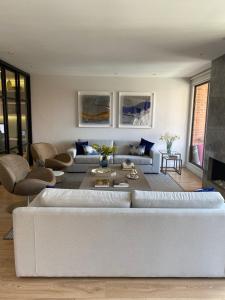 Apartamento En Venta En Bogota En Chiconavarra V156683, 230 mt2, 3 habitaciones