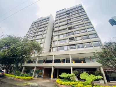 Apartamento En Venta En Bogota En El Chico V157414, 182 mt2, 3 habitaciones