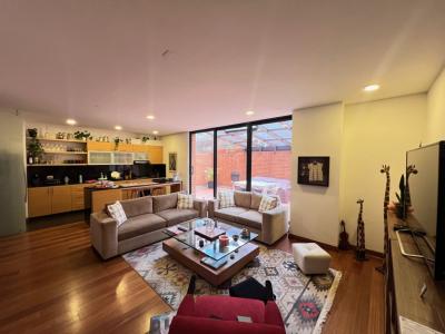 Apartamento En Venta En Bogota En Los Rosales V158821, 114 mt2, 2 habitaciones