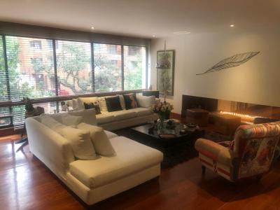 Apartamento En Venta En Bogota En La Cabrera V161758, 250 mt2, 3 habitaciones