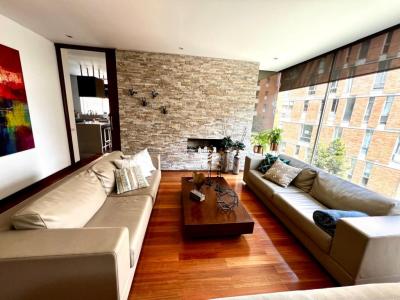 Apartamento En Venta En Bogota En El Refugio Chapinero V162314, 175 mt2, 3 habitaciones