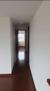 Venta De Apartamento En Bogota, 80 mt2, 3 habitaciones