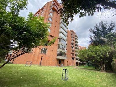 Venta De Apartamento En Bogota, 272 mt2, 4 habitaciones