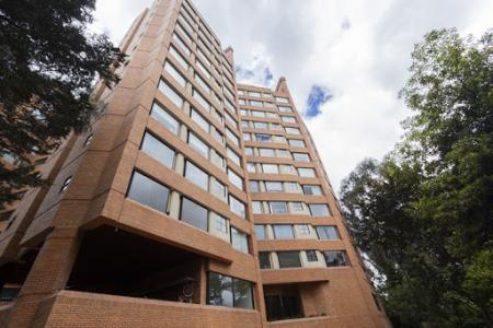 Venta De Apartamento En Bogota, 310 mt2, 2 habitaciones
