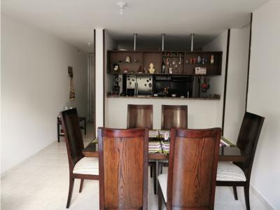 SE VENDE APARTAMENTO FONTANA, 82 mt2, 3 habitaciones