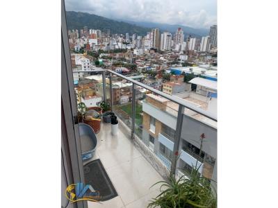 SE VENDE HERMOSO Y AMPLIO APTO EN EL CENTRO , 67 mt2, 3 habitaciones