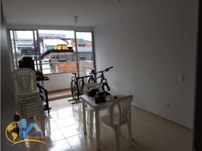 SE VENDE HERMOSO Y AMPLIO APTO DUPLEX EN ALARCON, 87 mt2, 3 habitaciones