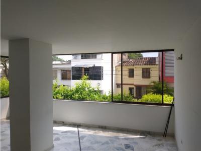 Venta Apartamento de 104.80Mt2 en Panamericano, Sur de Cali 8618., 104 mt2, 3 habitaciones