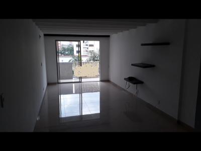 Venta de Apartamento Prados del Norte, Norte de Cali, 8205., 75 mt2, 3 habitaciones