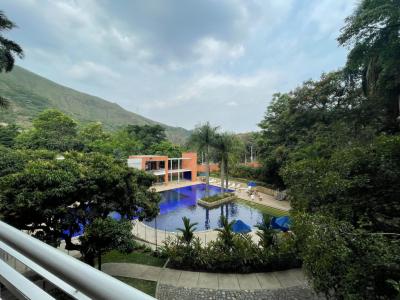 Apartamento En Venta En Cali En Aguacatal V62835, 170 mt2, 3 habitaciones