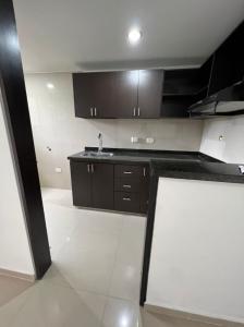 Apartamento En Venta En Cali En Aguacatal V72327, 60 mt2, 3 habitaciones