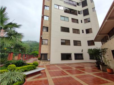 VENDO/PERMUTO APTO EN EDIFICIO EN LOS CRISTALES (J.C) CW:6484377, 180 mt2, 3 habitaciones