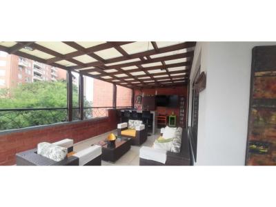 Apartamento Remodelado en santateresita, 198 mt2, 3 habitaciones