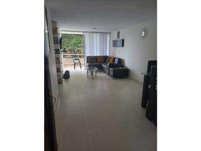 VENDO APARTAMENTO 4TO PISO SIN ASCENSOR EN BUENOS AIRES G.B., 80 mt2, 3 habitaciones