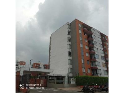 Apartamento en Valle de Lili sur cali 1 piso con patio en venta  (E.R), 82 mt2, 3 habitaciones