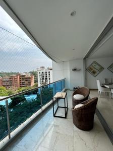 Apartamento En Venta En Cali En Normandia V79426, 173 mt2, 3 habitaciones