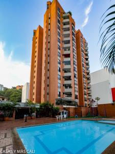 Apartamento En Venta En Cali En Centenario V81644, 150 mt2, 3 habitaciones