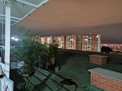 Apartamento En Venta En Cali En Cristales V14276, 130 mt2, 3 habitaciones