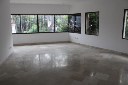 Apartamento En Venta En Cali En Cristales V14478, 289 mt2, 4 habitaciones