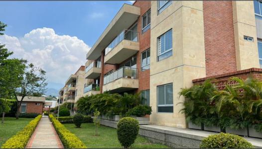 Apartamento En Venta En Cali En Ciudad Jardin V15075, 210 mt2, 4 habitaciones