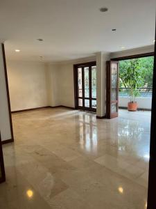 Apartamento En Venta En Cali En Santa Teresita V35463, 200 mt2, 3 habitaciones