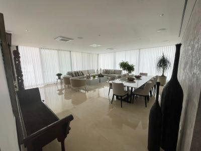 Apartamento En Venta En Cali En La Arboleda V35522, 272 mt2, 3 habitaciones