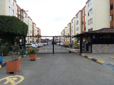 Apartamento En Venta En Cali En Brisas De Los Alamos V38434, 58 mt2, 3 habitaciones