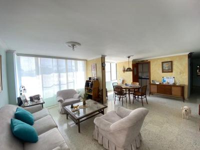 Apartamento En Venta En Cali En El Lido V40306, 110 mt2, 3 habitaciones