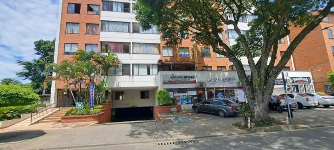 VENTA DE GRAN  APARTAMENTO SEGUNDO PISO, BARRIO CALDAS AL SUR DE CALI., 32767 mt2, 3 habitaciones