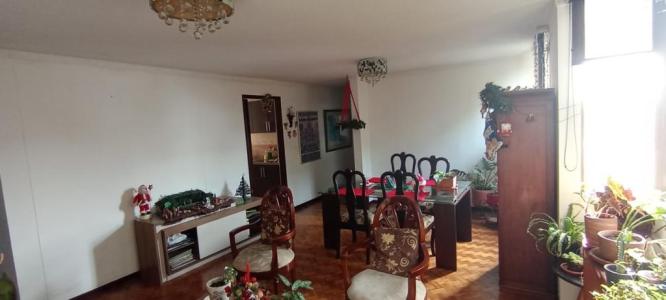 Apartamento En Venta En Cali En Los Cambulos V85319, 94 mt2, 3 habitaciones