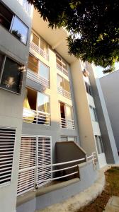 Apartamento En Venta En Cali En Alferez Real V87789, 75 mt2, 3 habitaciones