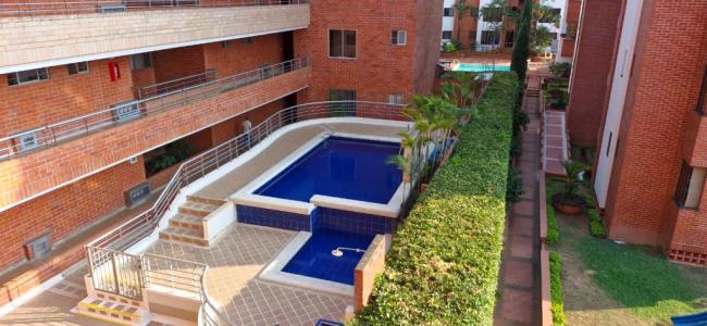 Apartamento En Venta En Cali En La Hacienda V88453, 130 mt2, 3 habitaciones