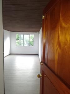 Apartamento En Venta En Cali En Primero De Mayo V96398, 64 mt2, 3 habitaciones