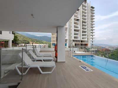 Apartamento En Venta En Cali En Altos De Menga V121778, 166 mt2, 4 habitaciones